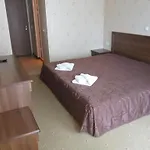 Хотел магнолия, Magnoliya 3*