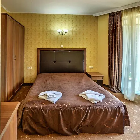магнолия, Magnoliya 3* Panichishte
