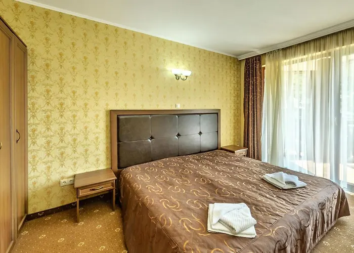 магнолия, Magnoliya 3*