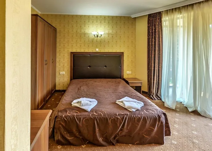 магнолия, Magnoliya 3* Паничище